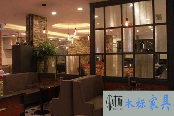 餐廳沙發(fā)和家用沙發(fā)一樣嗎？ 