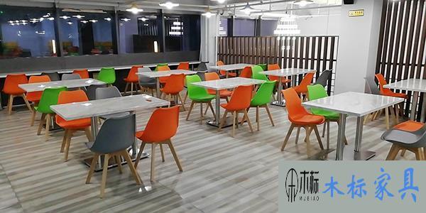 餐飲餐桌椅要怎么分類呢？ 