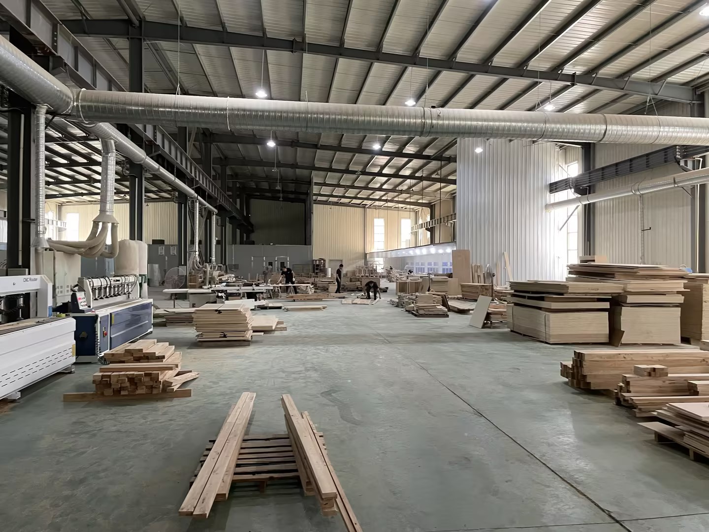 河北實木餐桌批發訂制廠家會給加工嗎