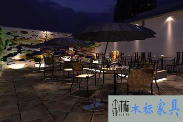 餐飲家具桌椅廠定制有什么優(yōu)勢(shì)？如何選對(duì)廠家 