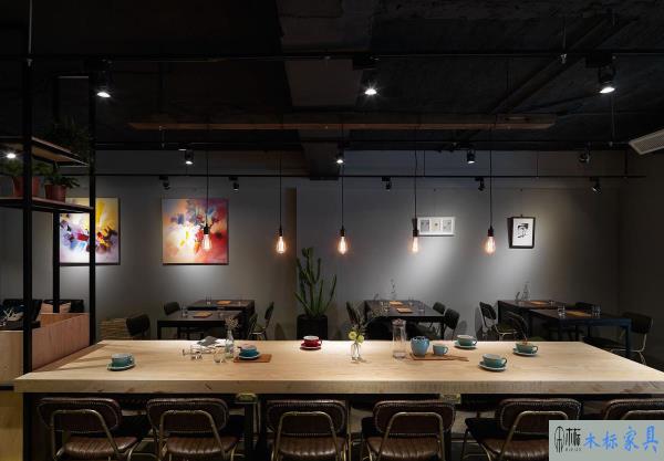 咖啡廳設(shè)計應(yīng)注意哪些原則？如何布局家具 