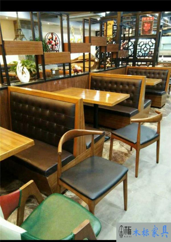 餐廳家具板式卡座沙發優點和缺點有哪些？ 