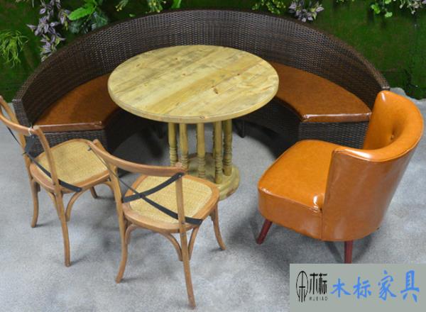 餐廳卡座沙發如何挑選擺放舒適？需要注意什么？ 